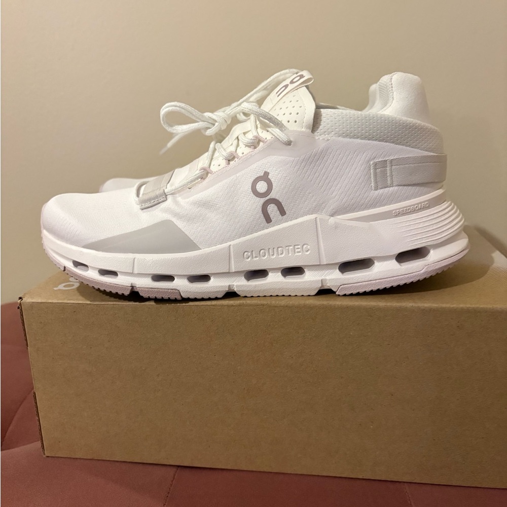 On Cloudnova 2 Sneakers - Picture 2 of 7